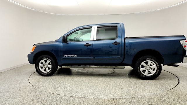 2014 Nissan Titan 4WD Crew Cab SWB SV - 23062328 - 7