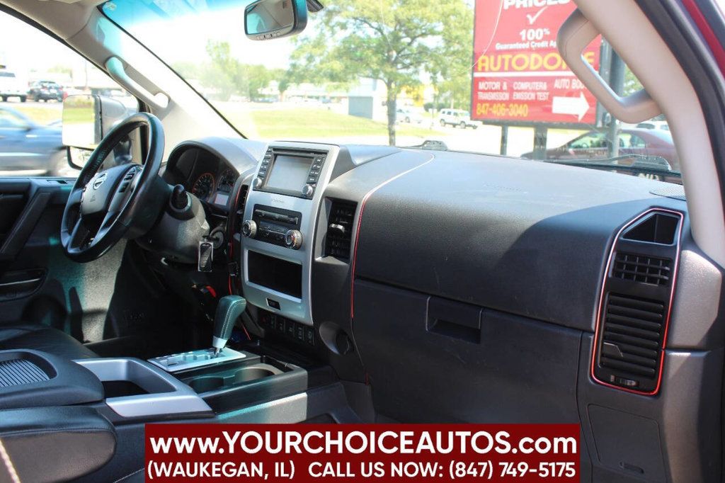 2014 Nissan Titan PRO 4X 4x4 4dr Crew Cab SWB Pickup - 22901080 - 16