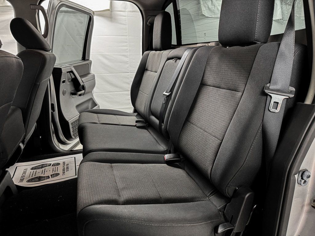 2014 Nissan Titan PRO-4X CREW CAB 4WD - 23056247 - 7