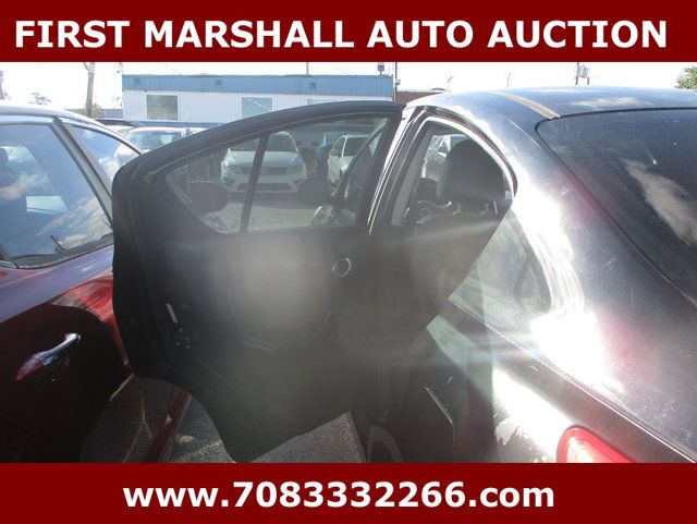 2014 Nissan Versa  - 22931628 - 3