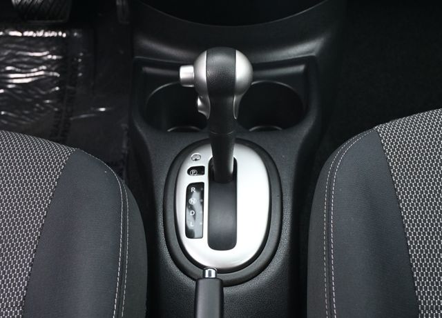 2014 Nissan Versa 4dr Sedan CVT 1.6 SV - 22968121 - 8