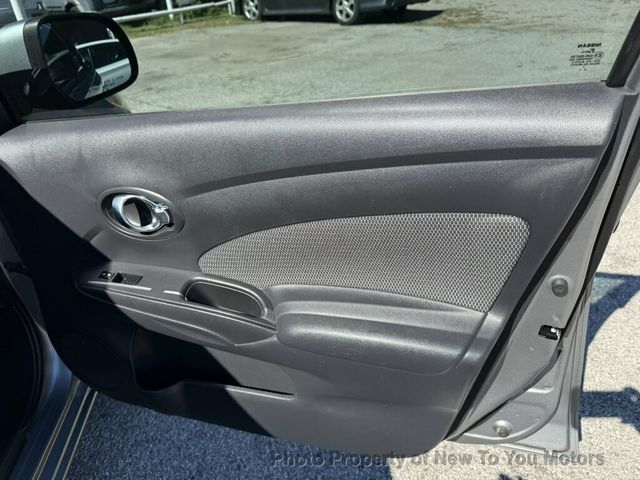 2014 Nissan Versa 4dr Sedan CVT 1.6 SV - 23097020 - 11