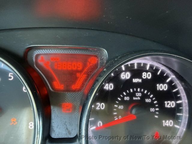 2014 Nissan Versa 4dr Sedan CVT 1.6 SV - 23097020 - 16