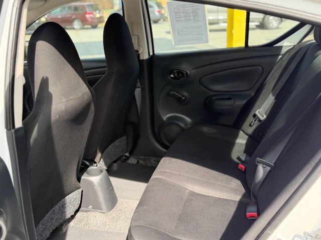 2014 Nissan Versa 4dr Sedan Manual 1.6 S - 23016882 - 10