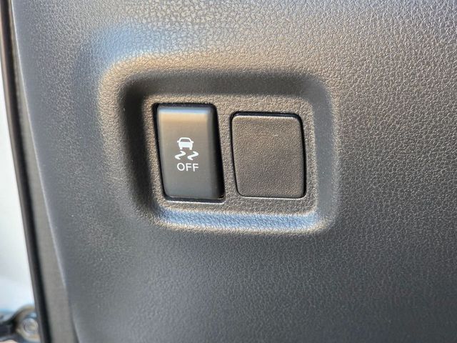 2014 Nissan Versa Note 5dr Hatchback CVT 1.6 SV - 23002568 - 37