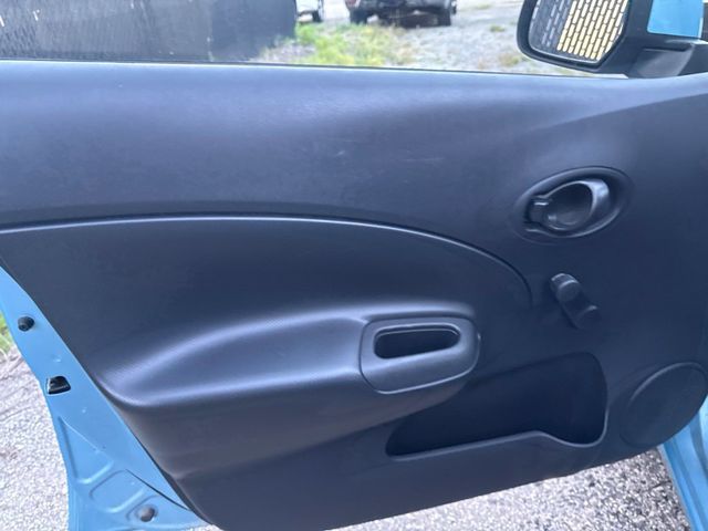2014 Nissan Versa Note 5dr Hatchback Manual 1.6 S - 23101777 - 9