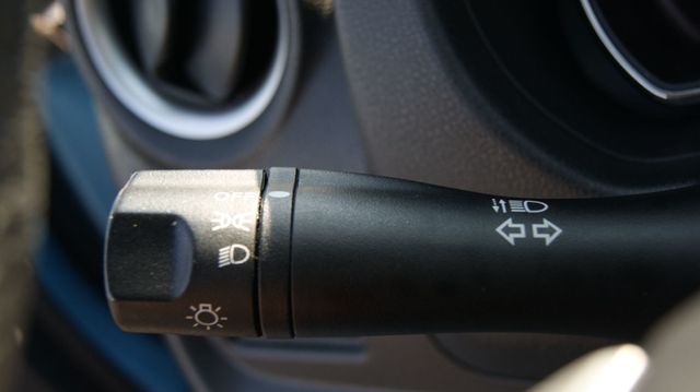 2014 Nissan Versa Note JUST SERVICED VERY CLEAN INSIDE AND OUT  - 22891403 - 18