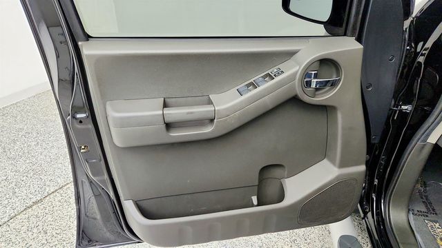 2014 Nissan Xterra 4WD 4dr Automatic Pro-4X - 23080955 - 9