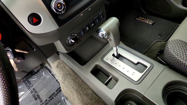 2014 Nissan Xterra 4WD 4dr Automatic Pro-4X - 23080955 - 15