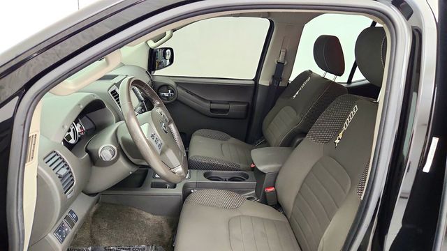 2014 Nissan Xterra 4WD 4dr Automatic Pro-4X - 23080955 - 17