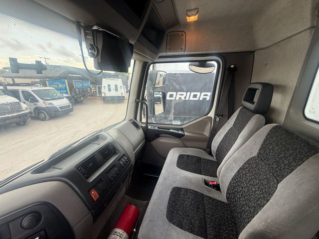 2014 Peterbilt 220 Box Truck With Side Door and Liftgate  - 23070037 - 10