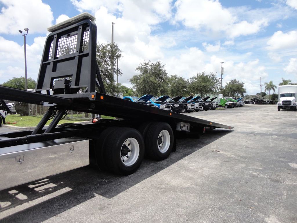 2014 Peterbilt 348 TANDEM AXLE.. CENTURY 28FT INDUSTRIAL 15 TON ROLLBACK - 21434008 - 20