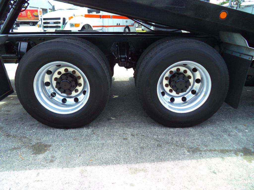 2014 Peterbilt 348 TANDEM AXLE.. CENTURY 28FT INDUSTRIAL 15 TON ROLLBACK - 21959018 - 12