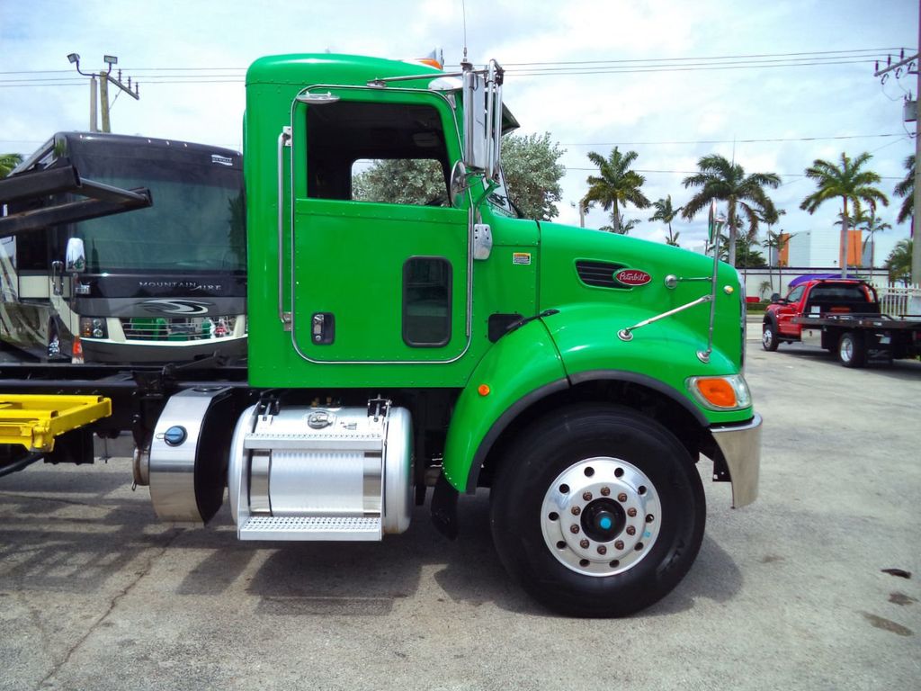 2014 Peterbilt 348 TANDEM AXLE.. CENTURY 28FT INDUSTRIAL 15 TON ROLLBACK - 21959018 - 15