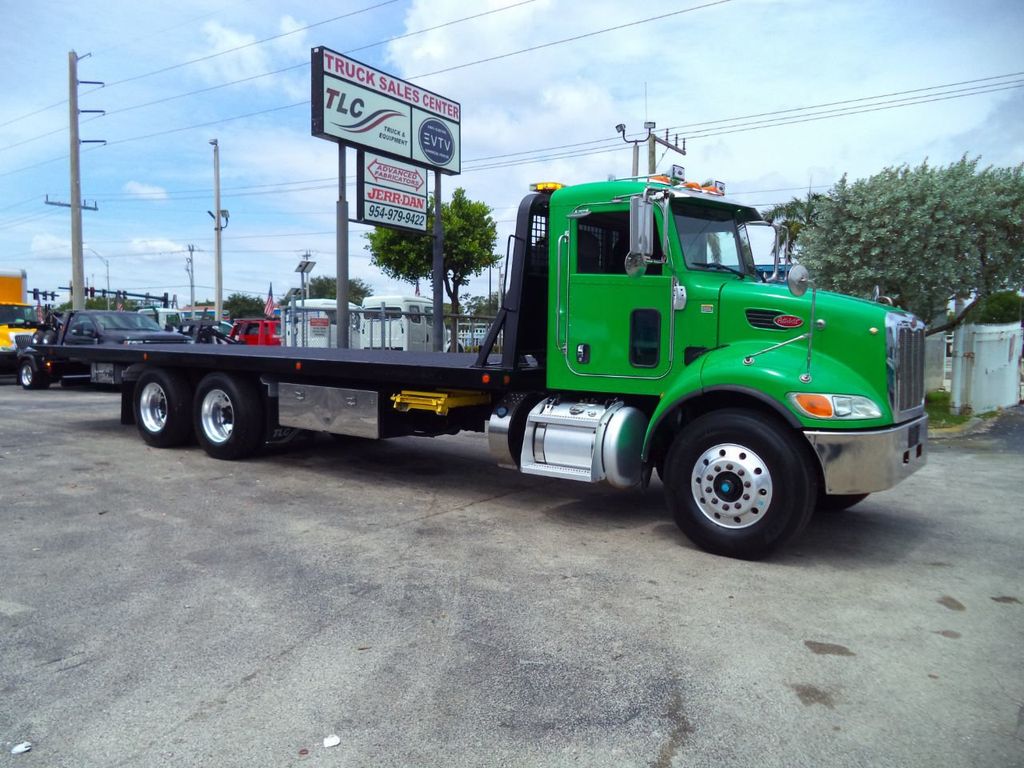 2014 Peterbilt 348 TANDEM AXLE.. CENTURY 28FT INDUSTRIAL 15 TON ROLLBACK - 21959018 - 1