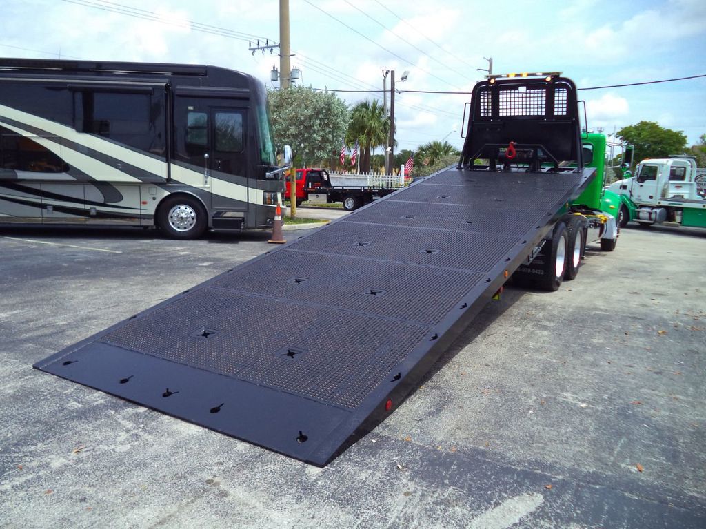 2014 Peterbilt 348 TANDEM AXLE.. CENTURY 28FT INDUSTRIAL 15 TON ROLLBACK - 21959018 - 21