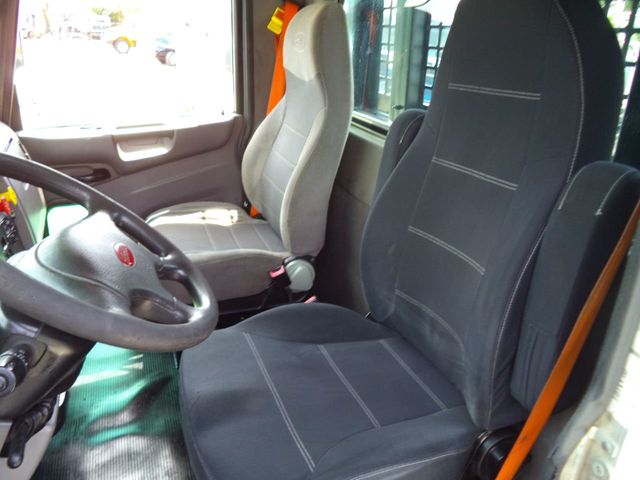 2014 Peterbilt 348 TANDEM AXLE.. CENTURY 28FT INDUSTRIAL 15 TON ROLLBACK - 21959018 - 31