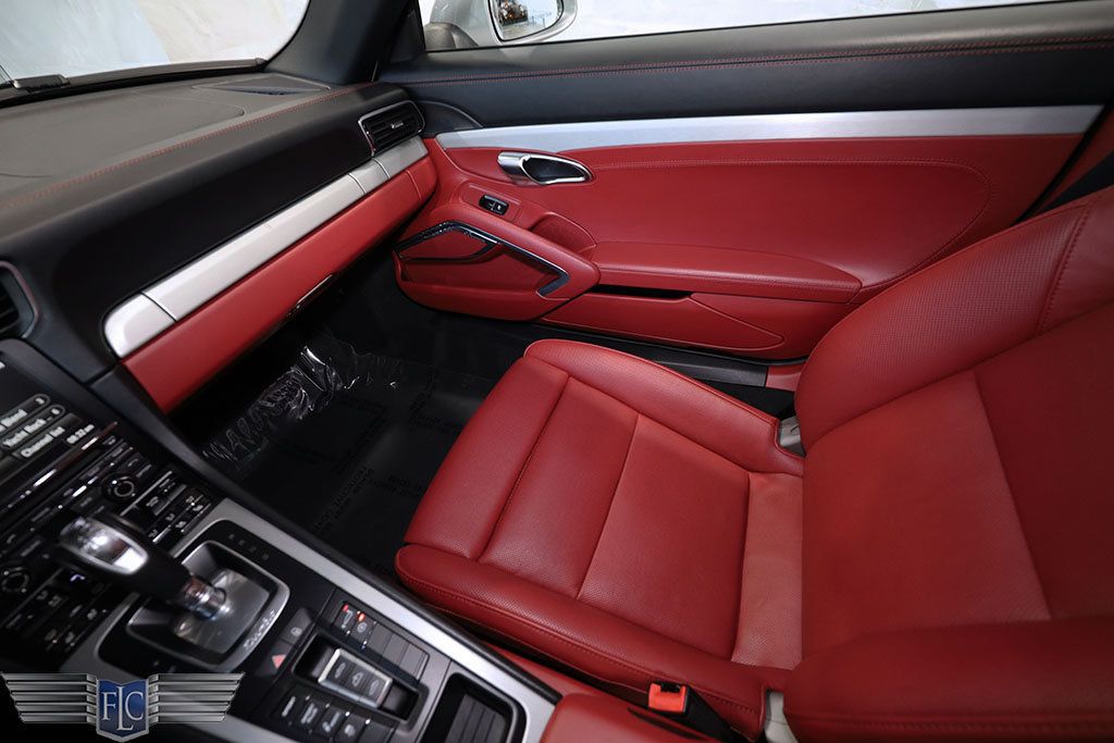 2014 Porsche 911 2dr Cabriolet Turbo S - 22886118 - 27