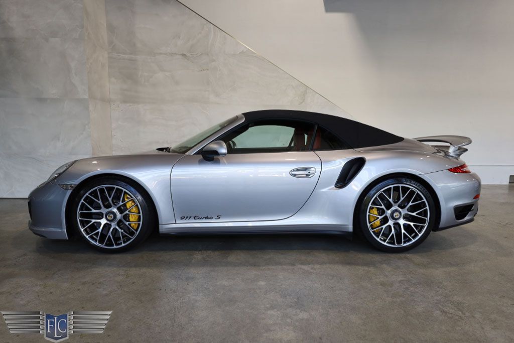 2014 Porsche 911 2dr Cabriolet Turbo S - 22886118 - 2