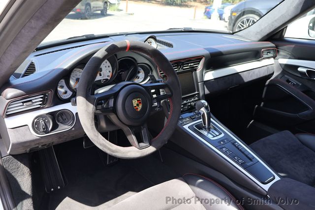 2014 Porsche 911 2dr Coupe GT3 - 23028631 - 9