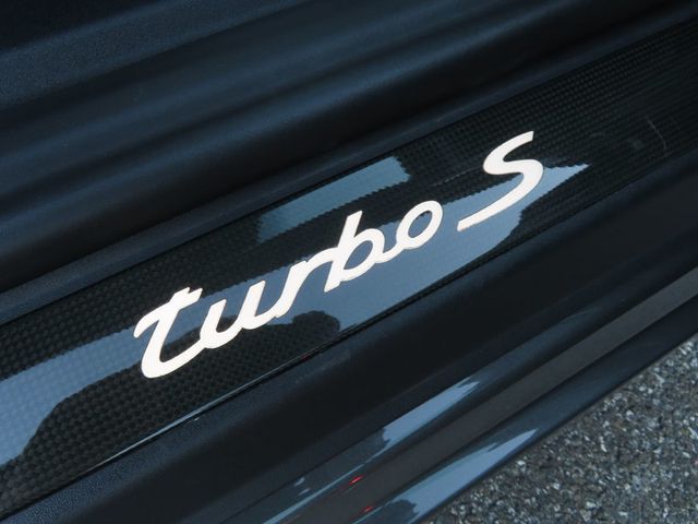2014 Porsche 911 2dr Coupe Turbo S - 23095798 - 40