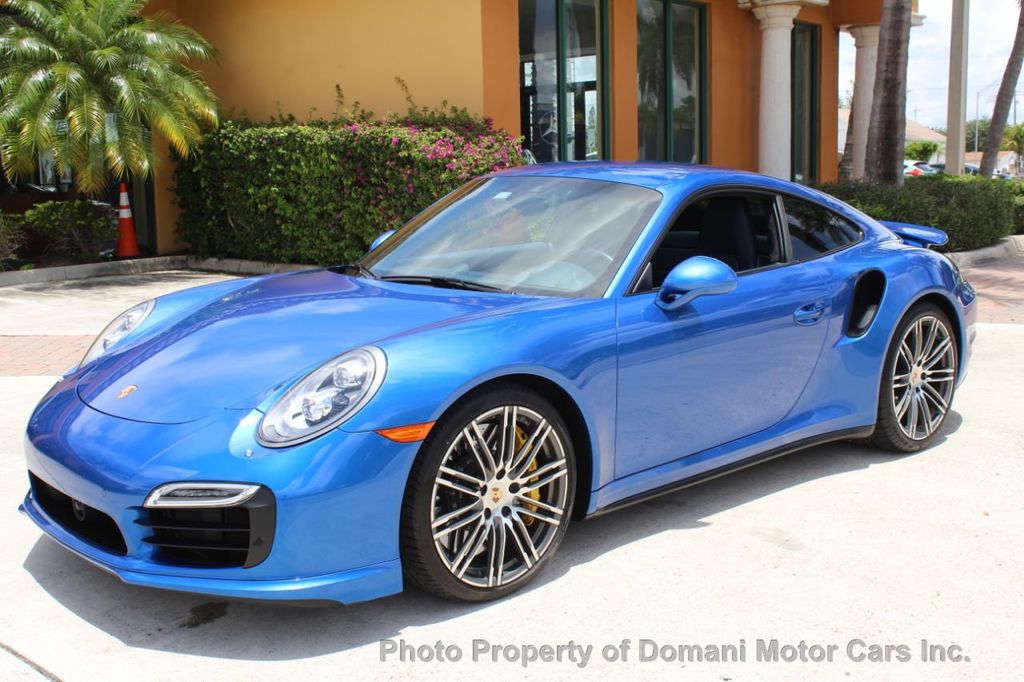 2014 Porsche 911 Turbo S photo 2