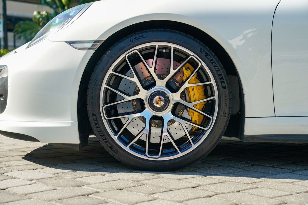 2014 Porsche 911 2dr Coupe Turbo S - 22932983 - 13