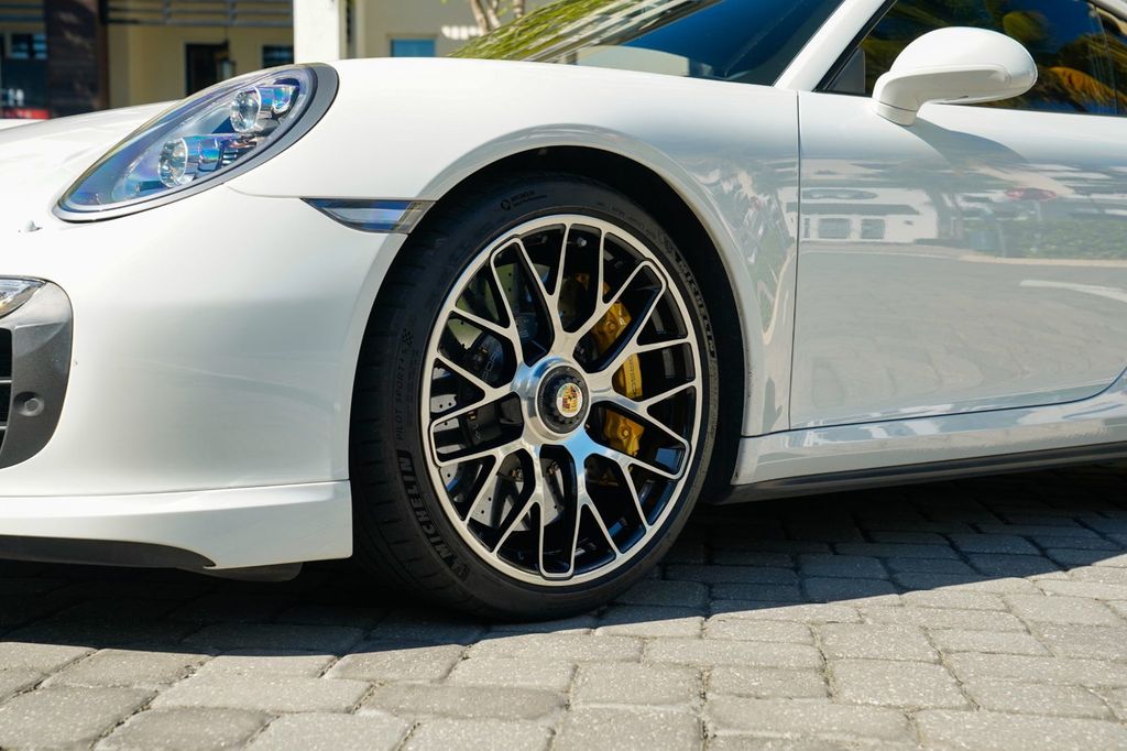 2014 Porsche 911 2dr Coupe Turbo S - 22932983 - 41