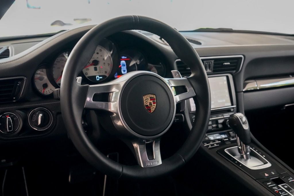 2014 Porsche 911 2dr Coupe Turbo S - 22932983 - 50