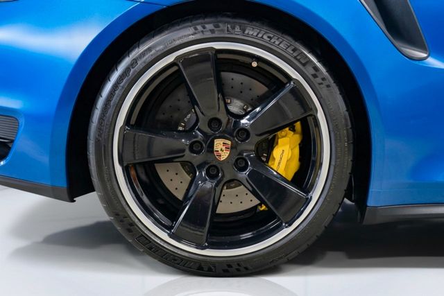 2014 Porsche 911 2dr Coupe Turbo S - 23067878 - 11