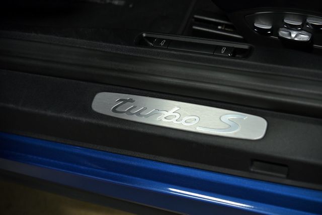 2014 Porsche 911 2dr Coupe Turbo S - 23067878 - 25
