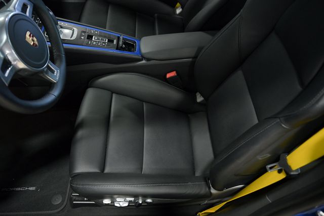 2014 Porsche 911 2dr Coupe Turbo S - 23067878 - 26