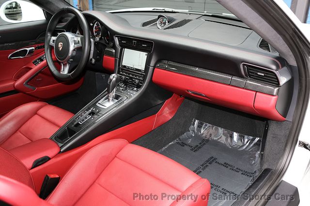 2014 Porsche 911 2dr Coupe Turbo S - 23085934 - 22