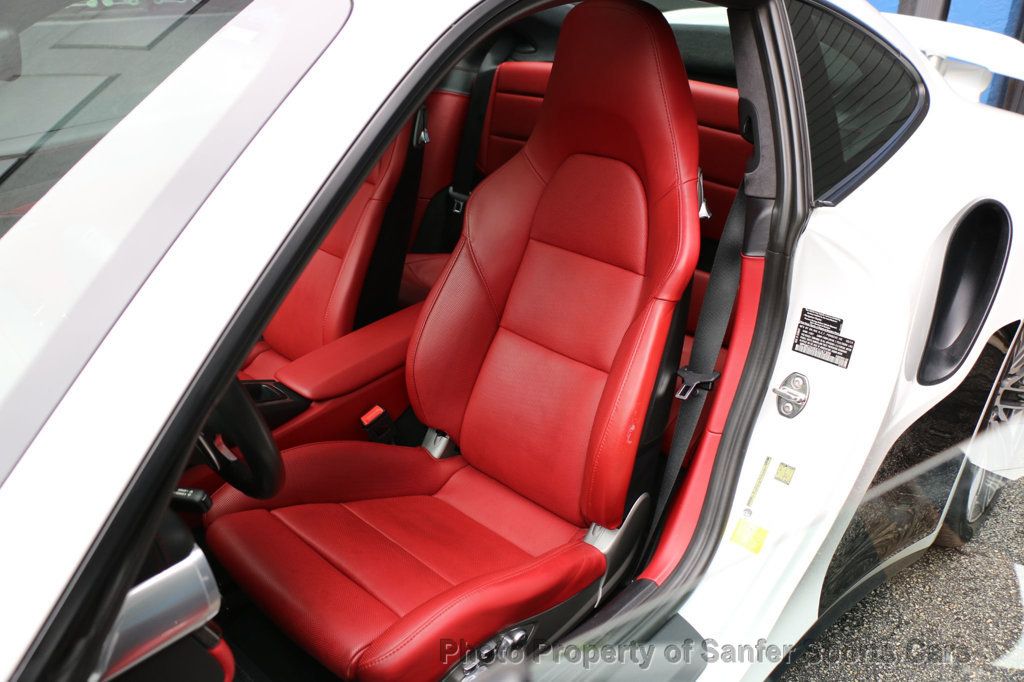 2014 Porsche 911 2dr Coupe Turbo S - 23085934 - 26
