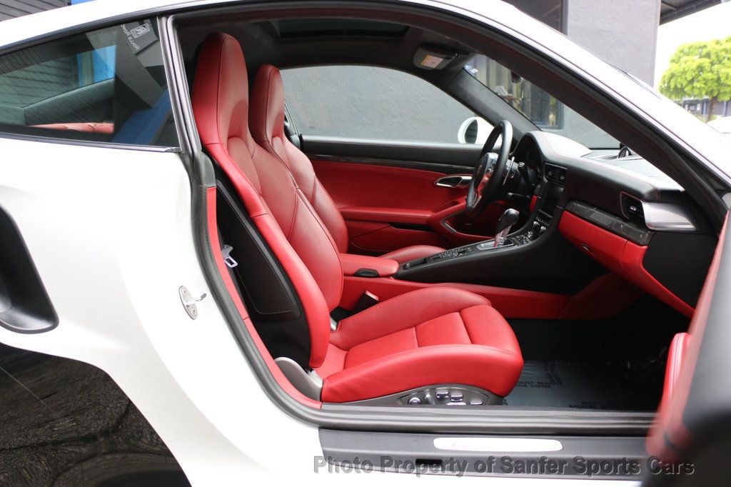 2014 Porsche 911 2dr Coupe Turbo S - 23085934 - 28