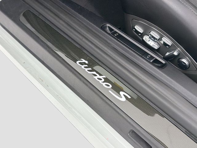 2014 Porsche 911 Turbo Cabriolet - 23018776 - 13