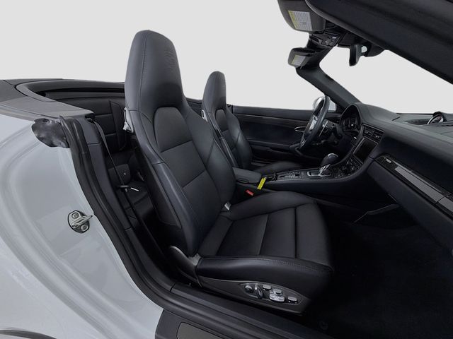 2014 Porsche 911 Turbo Cabriolet - 23018776 - 24