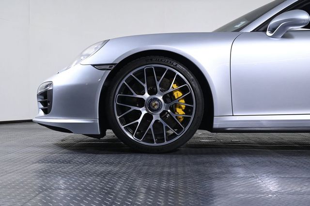 2014 Porsche 911 Turbo S - 23029401 - 25