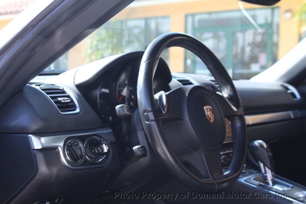 2014 Porsche Boxster photo 8