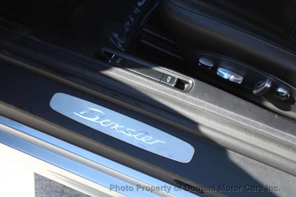 2014 Porsche Boxster photo 22