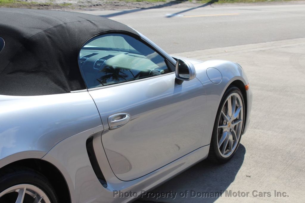 2014 Porsche Boxster photo 30
