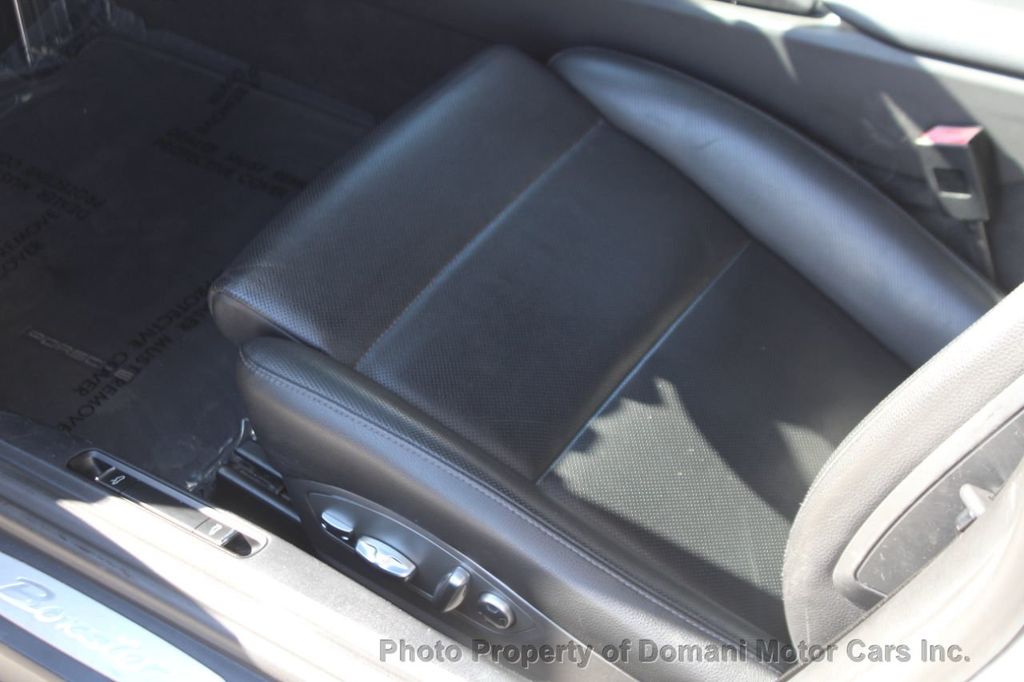 2014 Porsche Boxster photo 56
