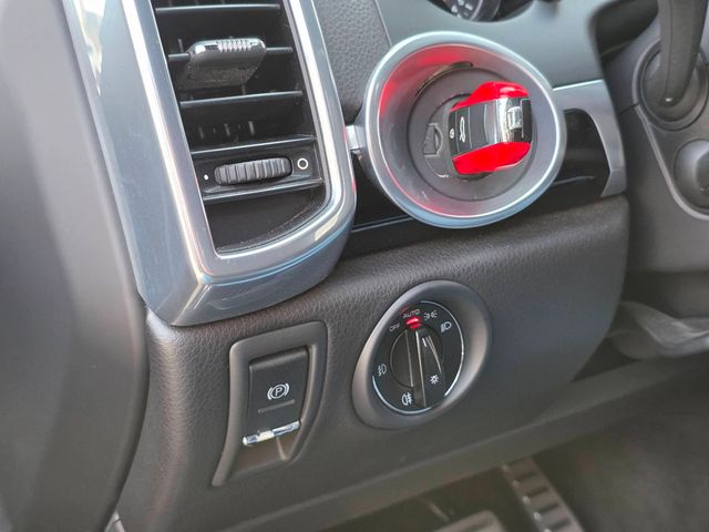 2014 Porsche Cayenne 2014 PORSCHE CAYENNE SPORT DESIGN EDITION - 22978240 - 36