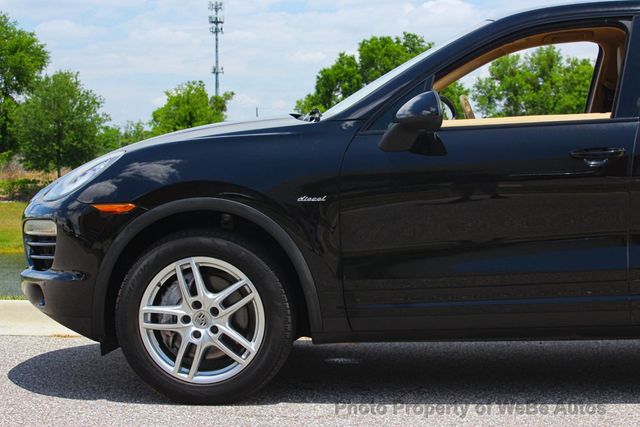 2014 Porsche Cayenne AWD, 3.0L V6 Turbo Diesel, - 23023801 - 26