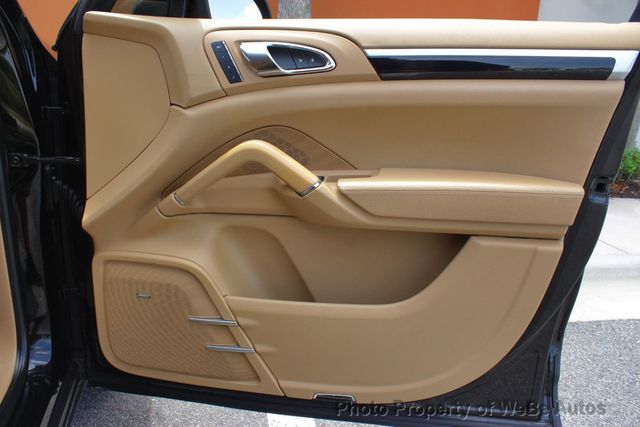 2014 Porsche Cayenne AWD, 3.0L V6 Turbo Diesel, - 23023801 - 66