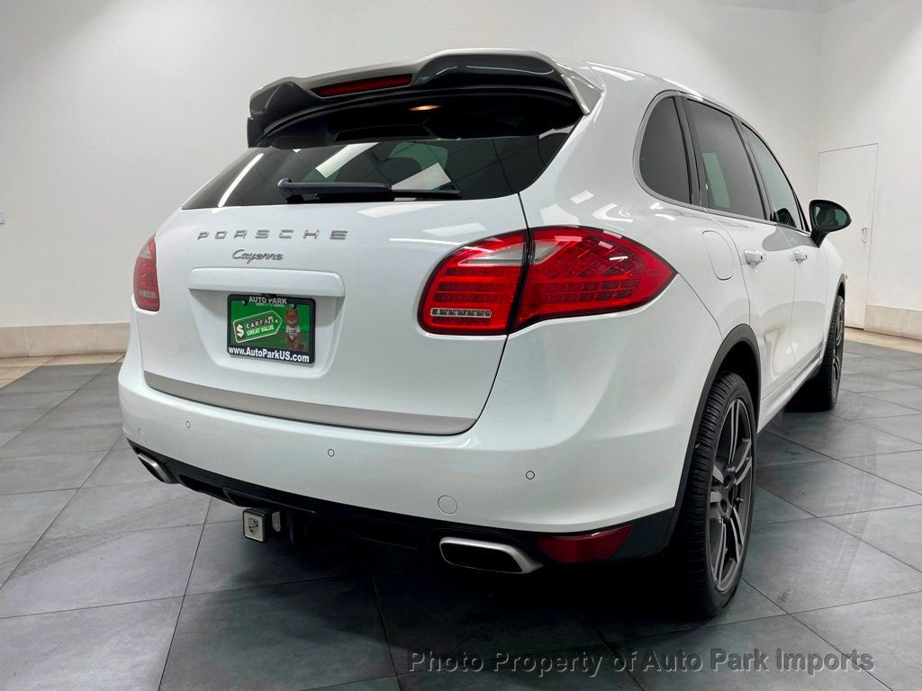 2014 Porsche Cayenne AWD 4dr Platinum Edition - 21670717 - 16