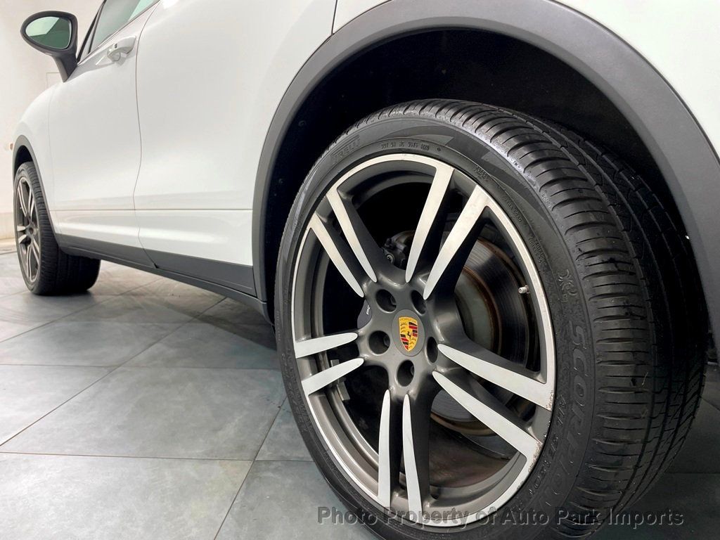 2014 Porsche Cayenne AWD 4dr Platinum Edition - 21670717 - 43