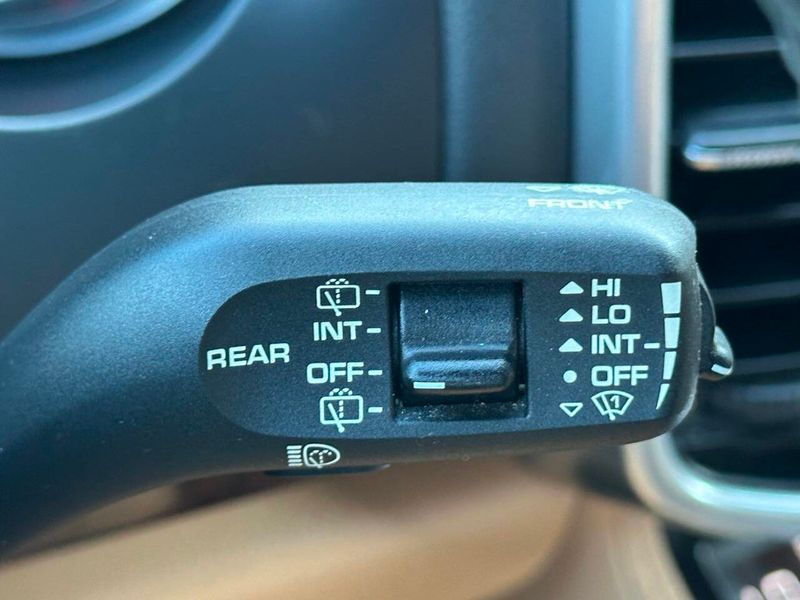 2014 Porsche Cayenne AWD 4dr Platinum Edition - 22916532 - 41