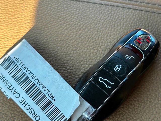 2014 Porsche Cayenne AWD 4dr Platinum Edition - 22916532 - 62