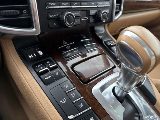 2014 Porsche Cayenne AWD 4dr Tiptronic - 22975156 - 14